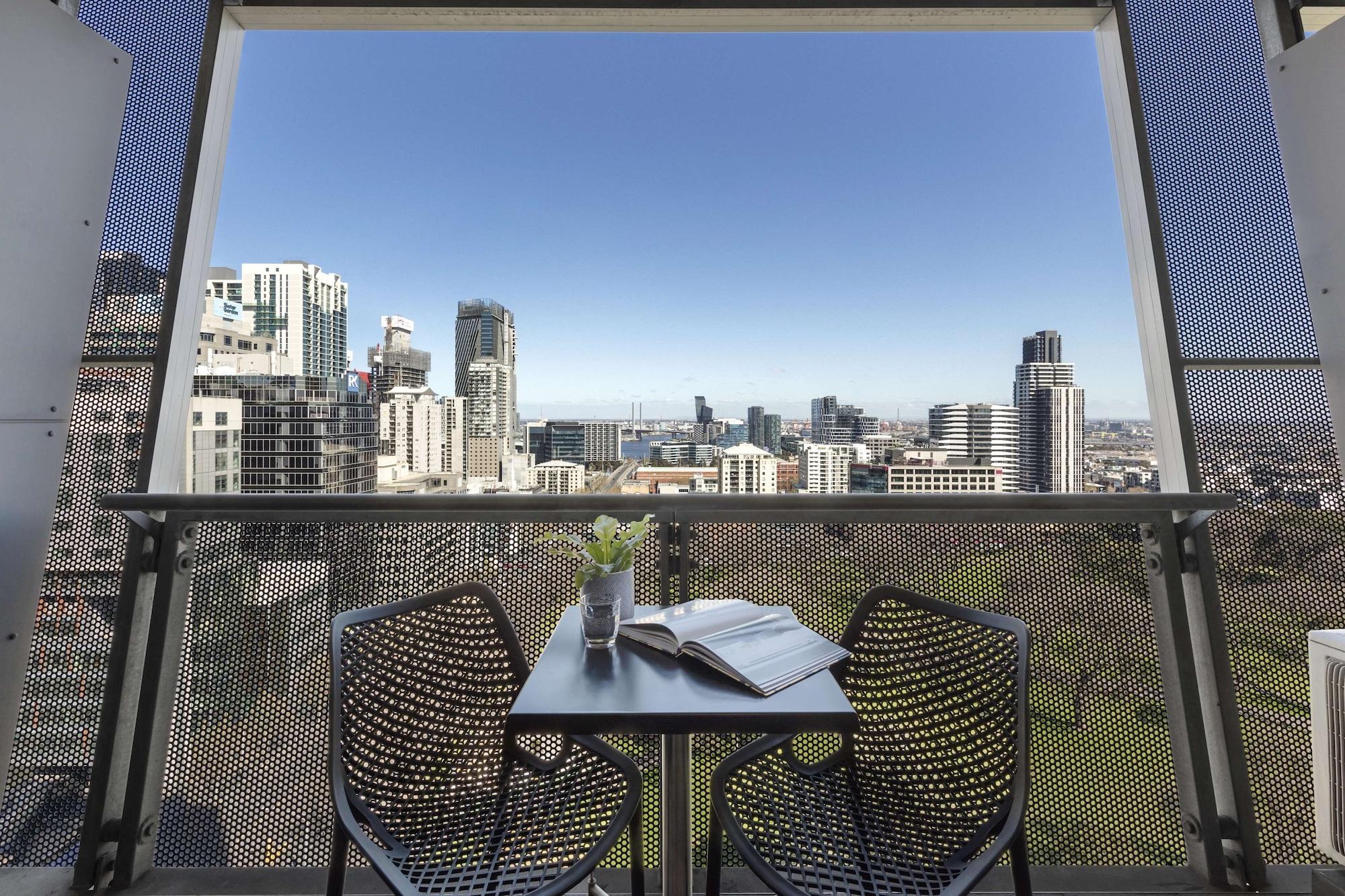 Oaks Melbourne On William Suites Exterior foto